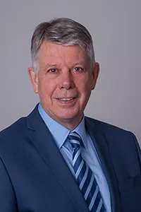 René Winterstein CEO und Direktor René Winterstein CEO und Direktor